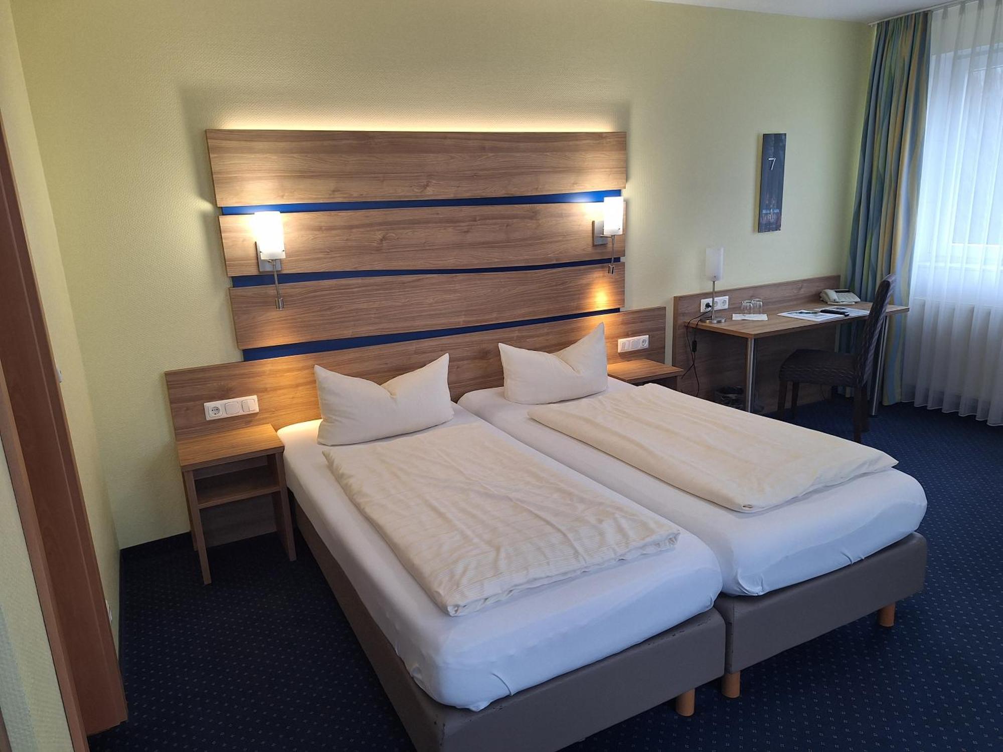 Hotel Am Freischuetz Hürth Zewnętrze zdjęcie