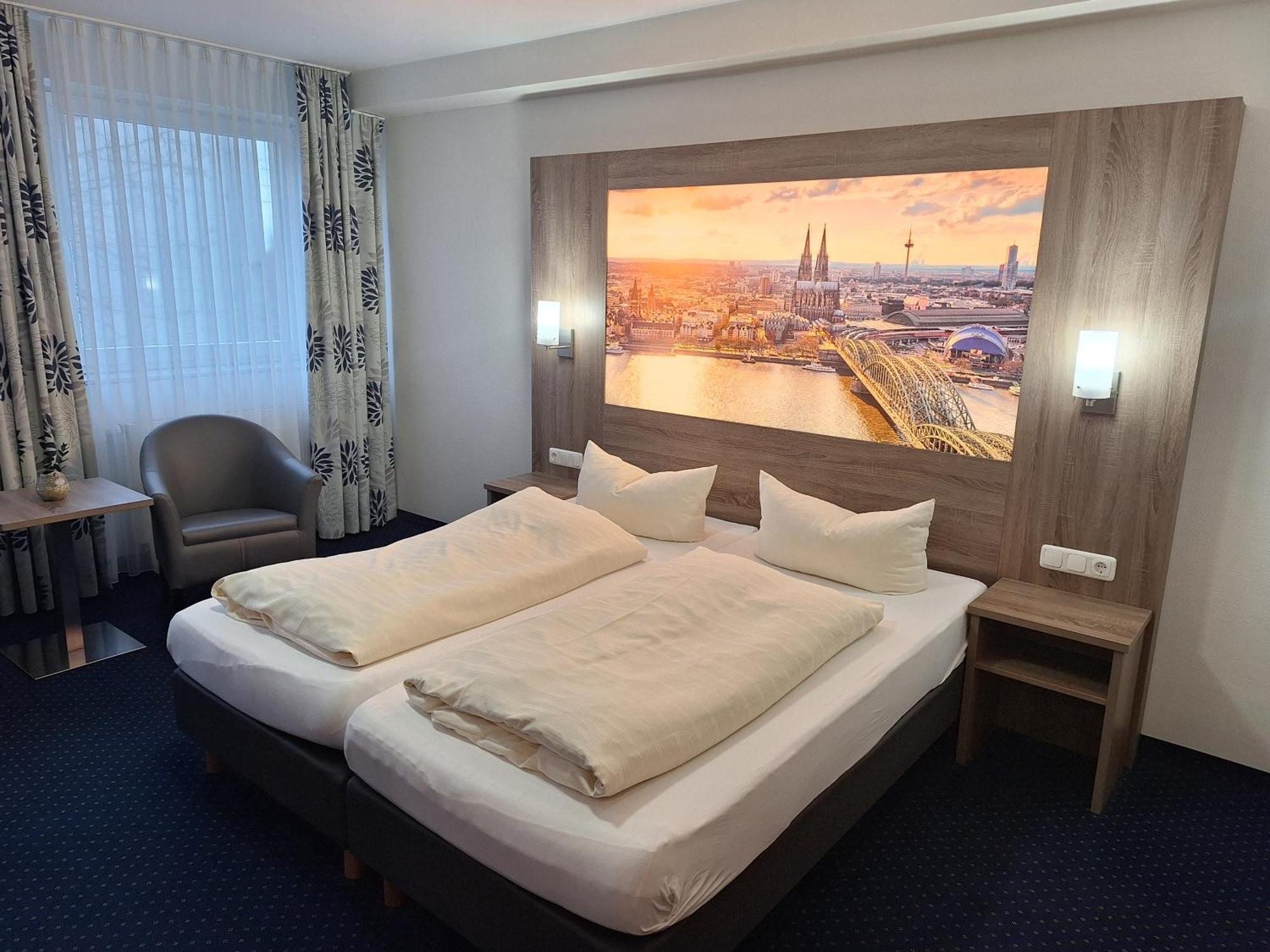 Hotel Am Freischuetz Hürth Zewnętrze zdjęcie