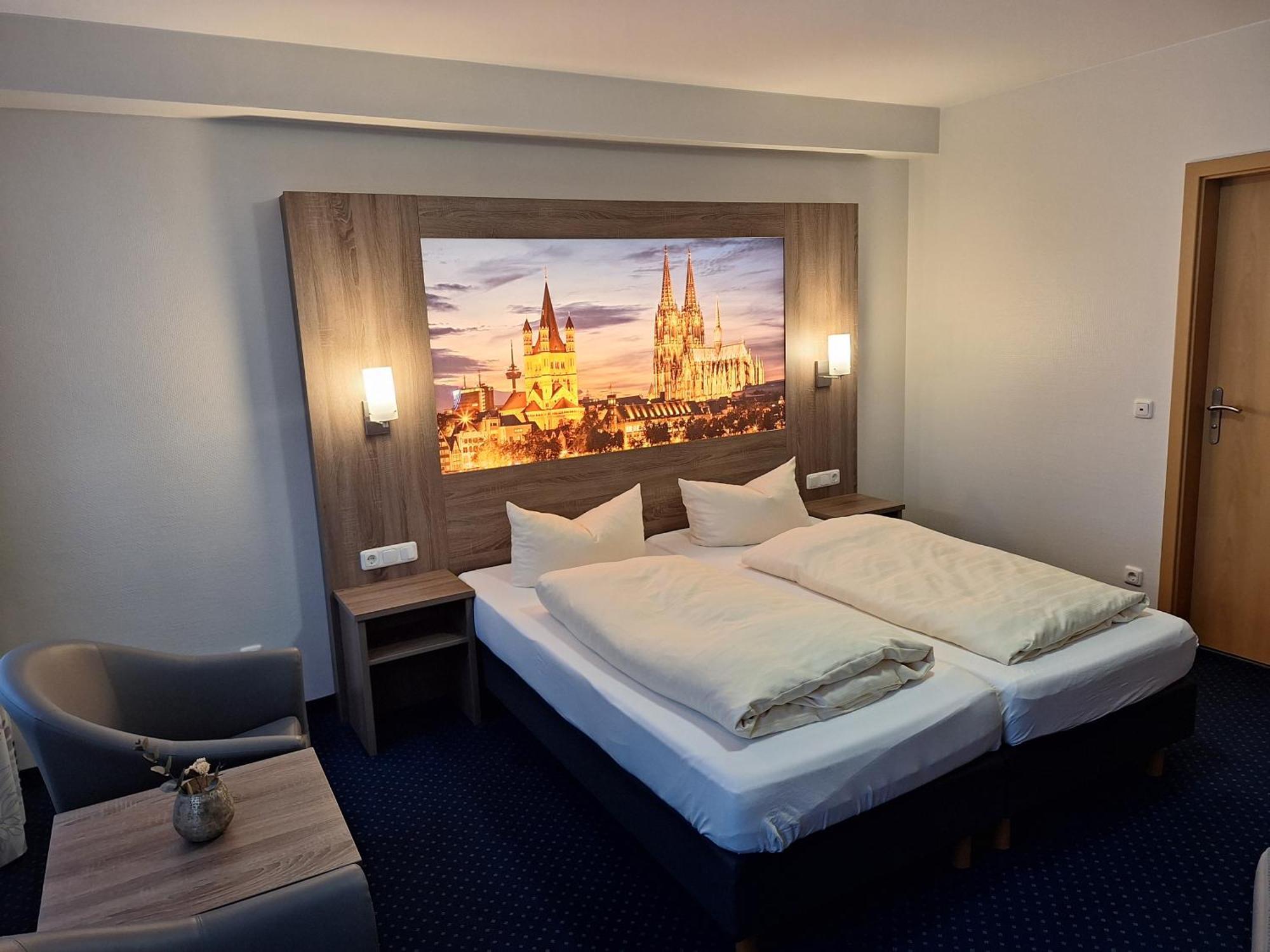 Hotel Am Freischuetz Hürth Zewnętrze zdjęcie